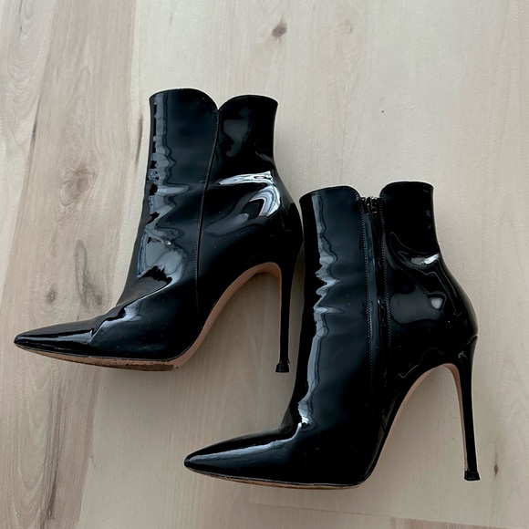 GIANVITO ROSSI BLACK PATENT LEVY ANKLE BOOTS SZ 36 - Picture 1 of 7